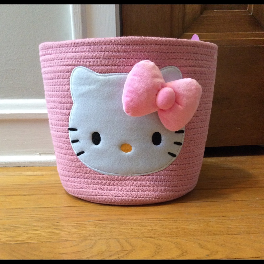 Hello kitty storage bin